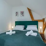 Dworek Lägenhet Wojanow