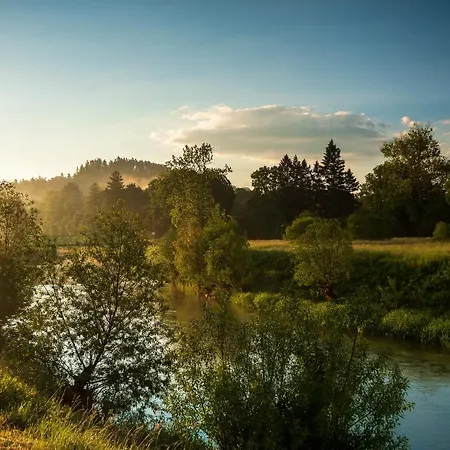 아파트 Dworek Wojanow