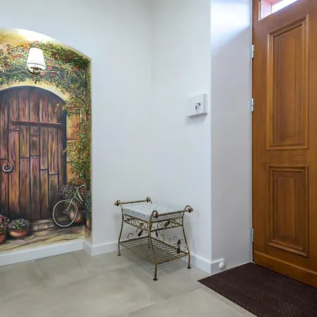 아파트 Dworek Wojanow