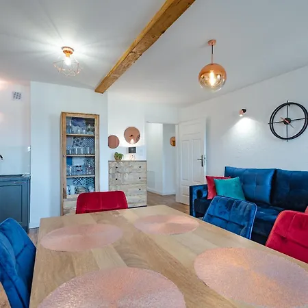 Dworek Apartamento *