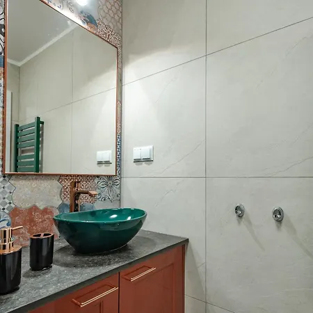 Dworek Apartamento Wojanow