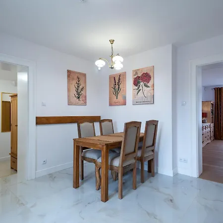 Dworek Apartamento